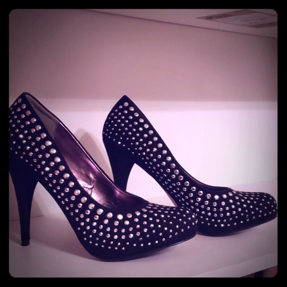 Black silver studded shoe